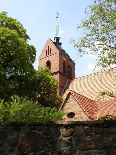Erstbezug nach Sanierung Besichtigung am 28.06.2026 von 11:30 - 14:30 Uhr — photo 1